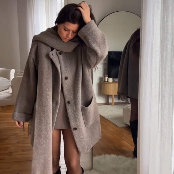 NWT Zara Short Knit Coat With Scarf - Picture 13 of 16